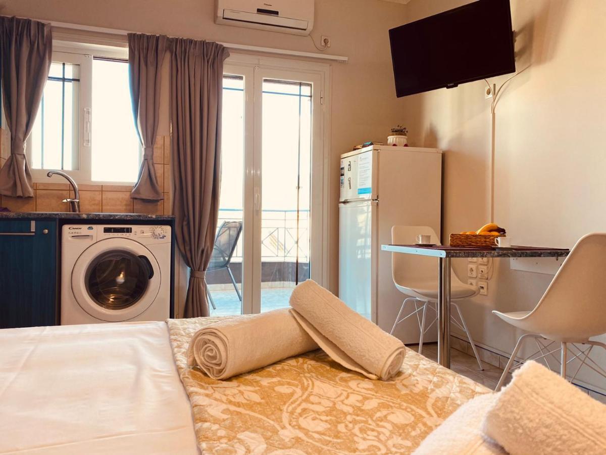 Colourful Apartments أرغوستولي المظهر الخارجي الصورة